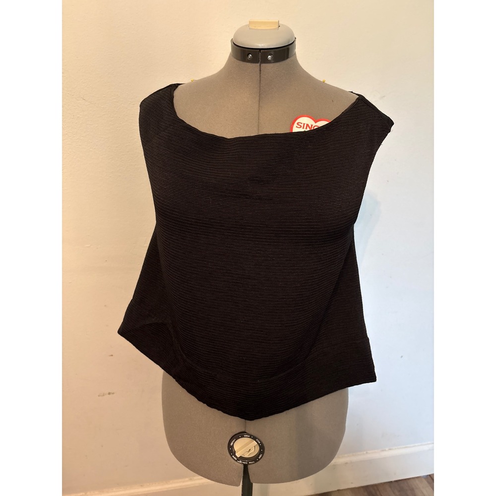 PS The Label Sleeveless Top Womens M Black Excellent Ribbed Boat Neck Zip Back